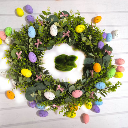 Wianek z kokardkami i pisankami 40 cm